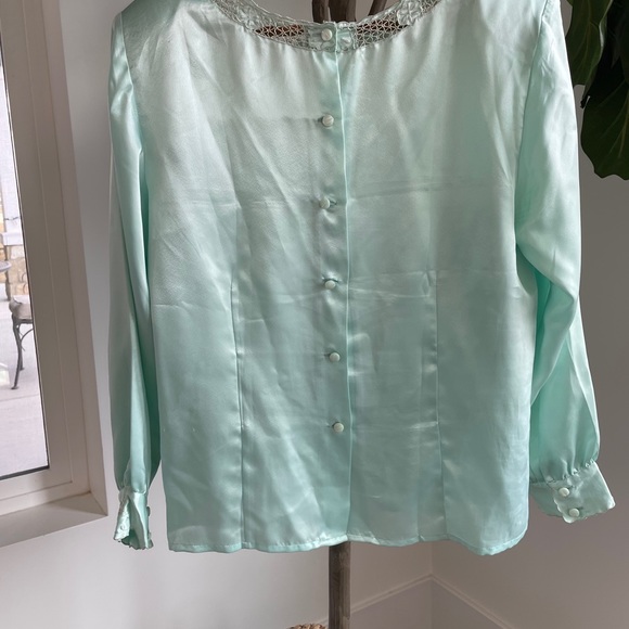 Vintage Hand Embroidered Silk Blouse - Picture 4 of 5